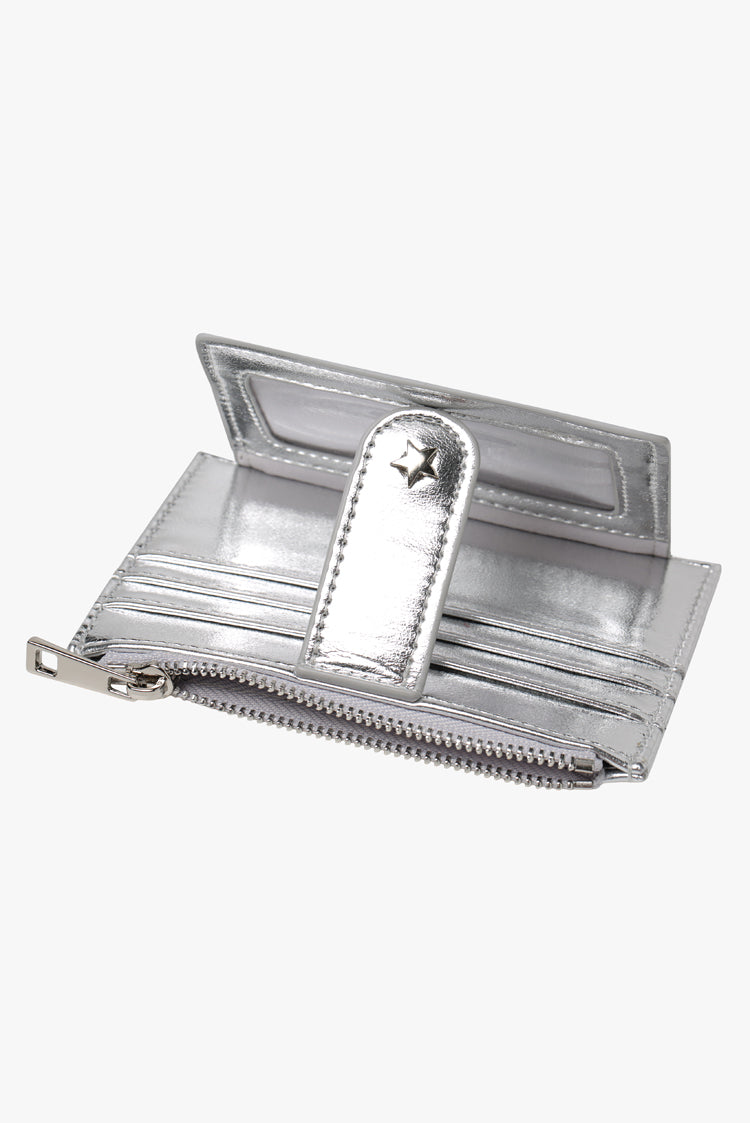 THE DAISY CARD WALLET - METALLIC SILVER