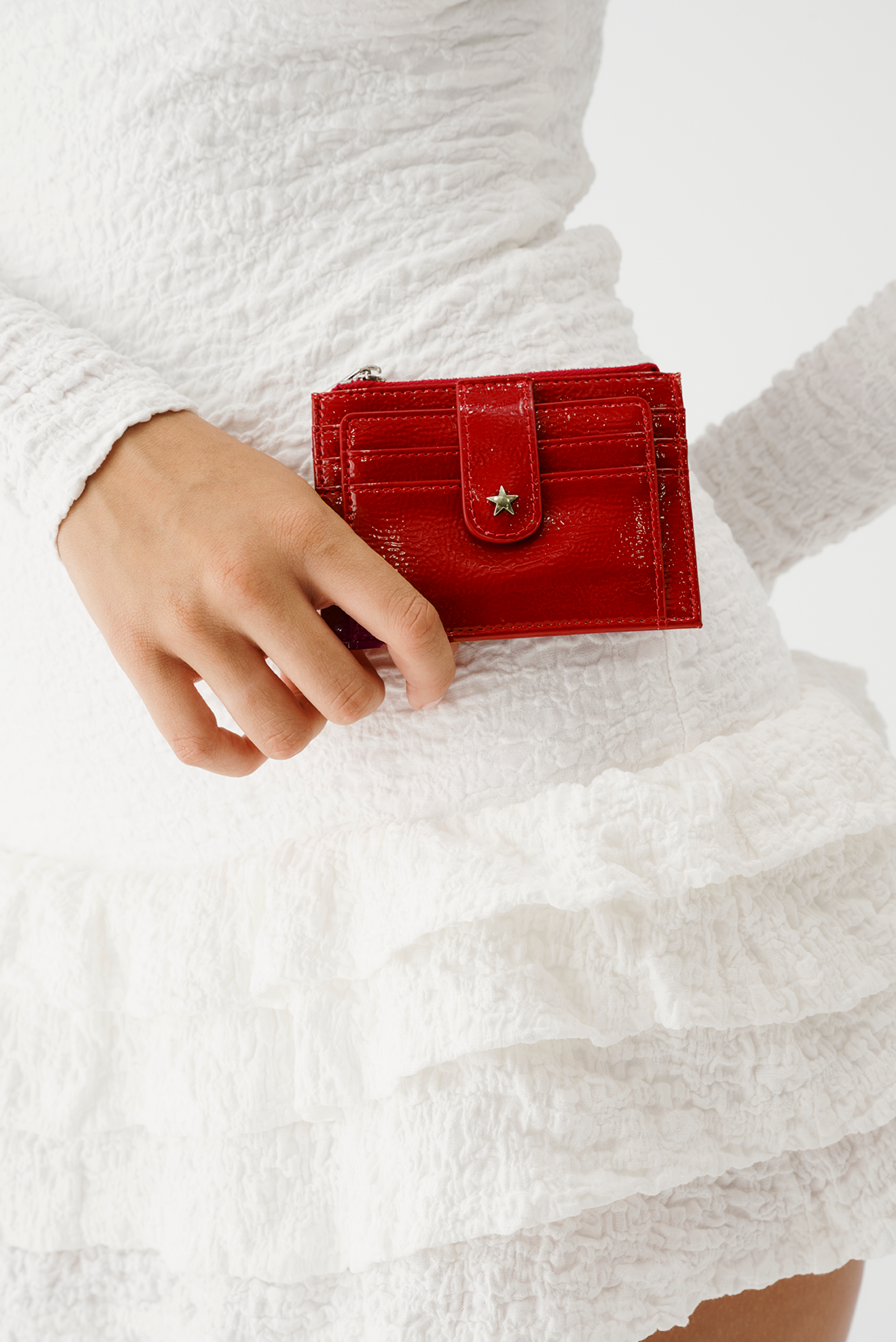 THE DAISY CARD WALLET - GLOSSY CHERRY