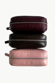 THE GIA MAKE UP BAG - BURGUNDY